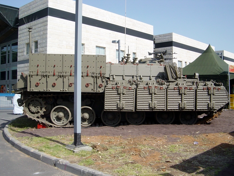 Transporter opancerzony Nakpadon. Źródło: Wikimedia Commons, licencja: CC BY-SA 3.0