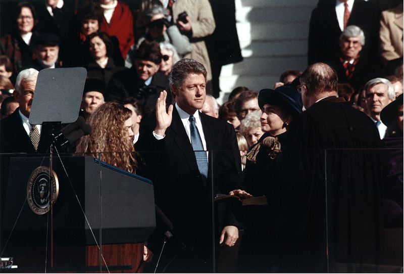  Zaprzysiężenie Billa Clintona, 20 stycznia 1993. Źródło: Wikimedia Commons, domena publiczna.